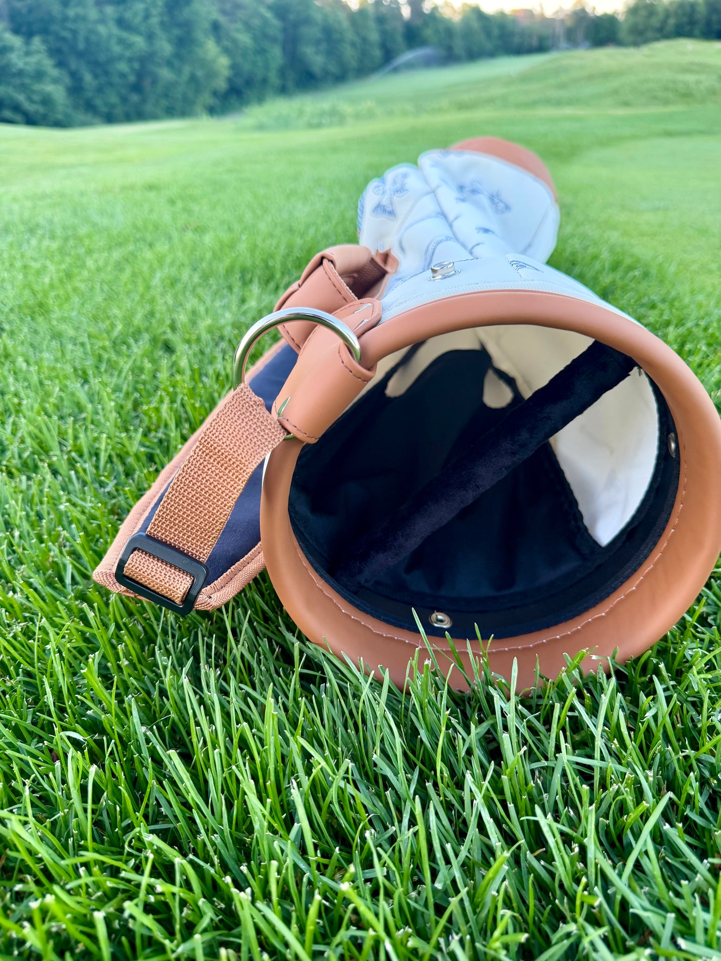 Matching Golf Bag Set 2: Adult Sunday Fish Bag + Junior Sunday Fish Bag